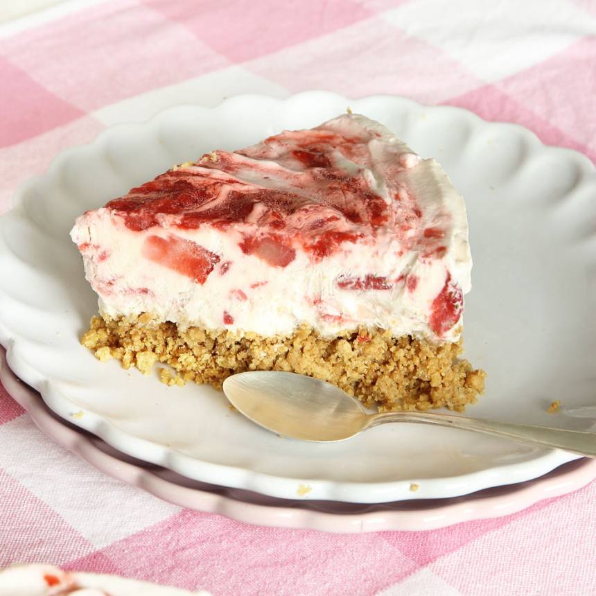 Fryst jordgubbscheesecake Lindas Bakskola