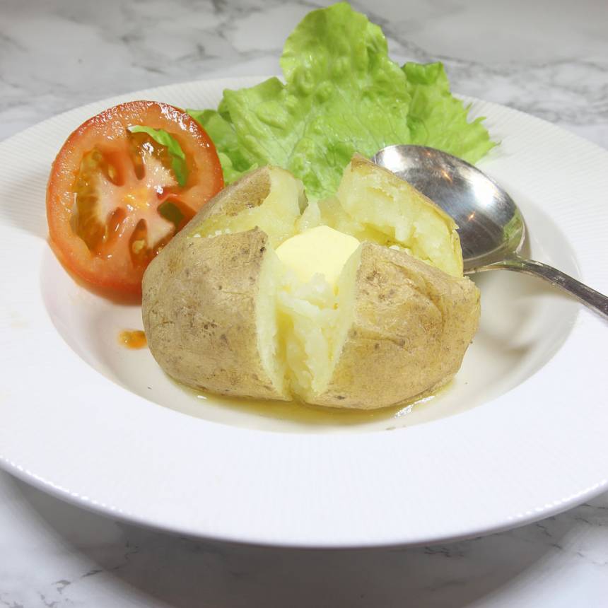 Bakad potatis i mikron – snabbt, supergott och populärt recept! Klicka på bilden för att komma till receptet!