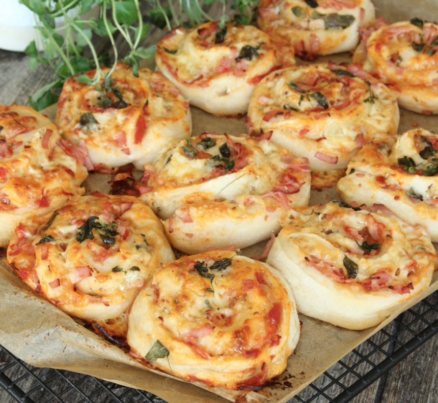 Underbart goda pizzabullar – klicka på bilden för recept!
